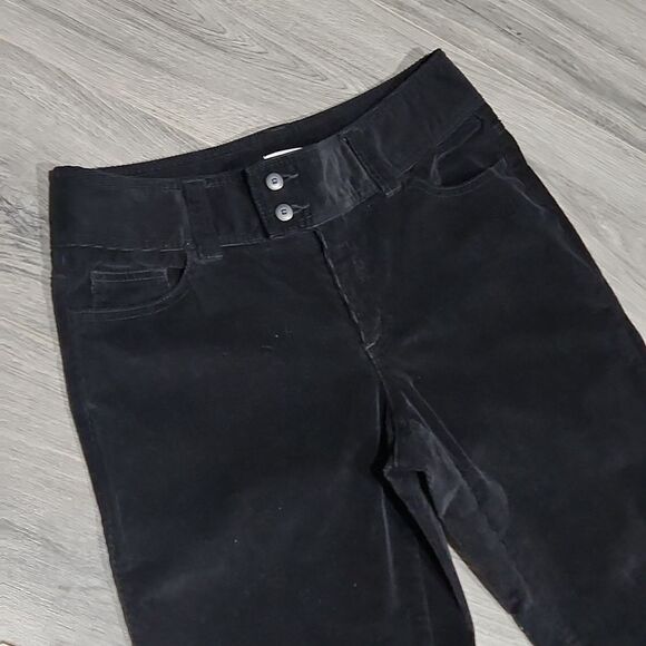 EUC Black Flare Dockers Corduroy Pants - Picture 5 of 8